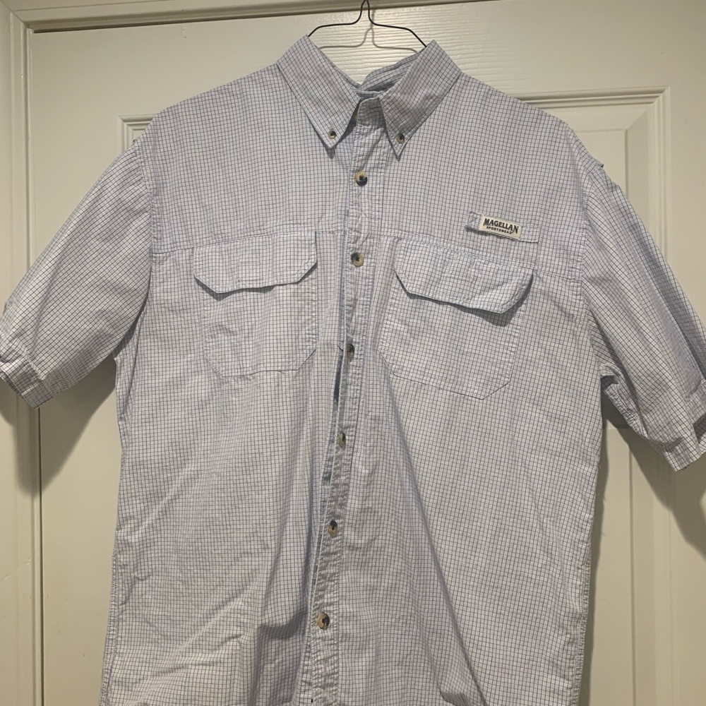 Magellan Outdoors men’s large short sleeve button down